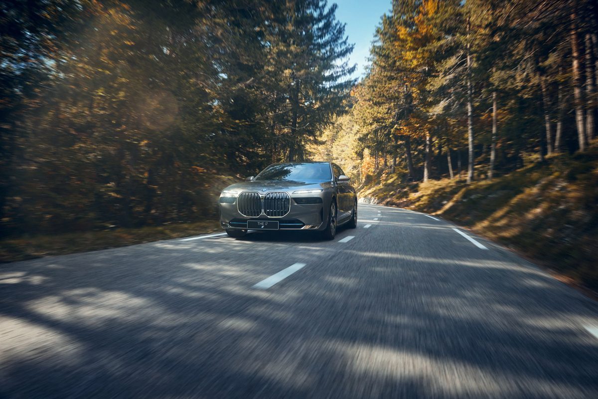 BMW I7