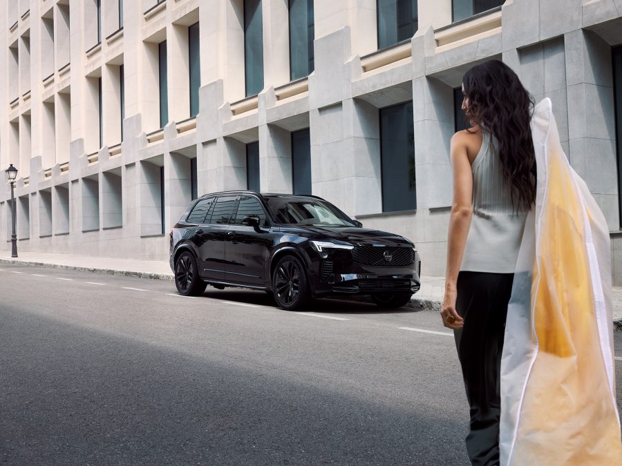 VOLVO XC90 BLACK EDITION